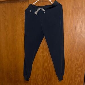Dark green jogger scrubs pants in size XS